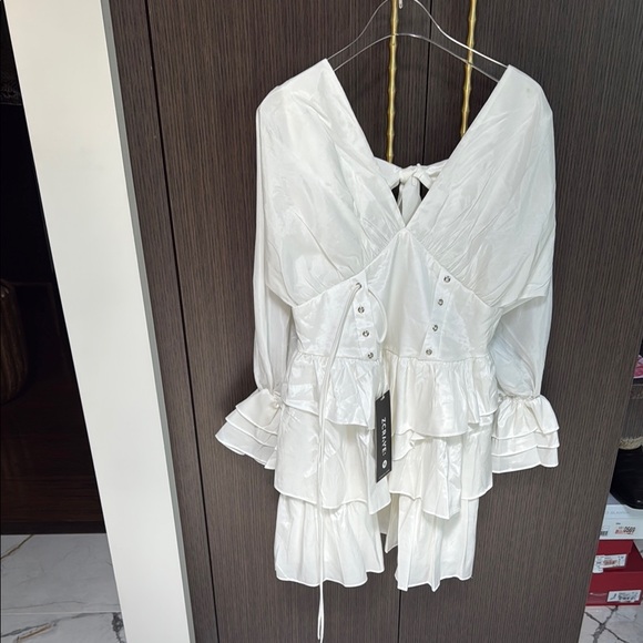 🤍 MONTREUX DRESS 🤍 NEW - Picture 9 of 17